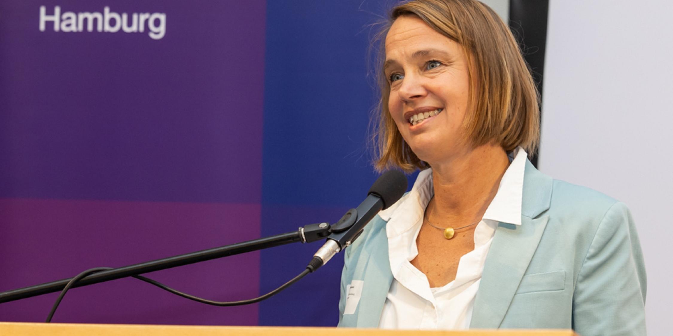 Landespastorin Annika Woydack Diakonie Hamburg